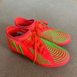 Adidas Predator Edge.1 FG J Youth size 5 soccer cleats